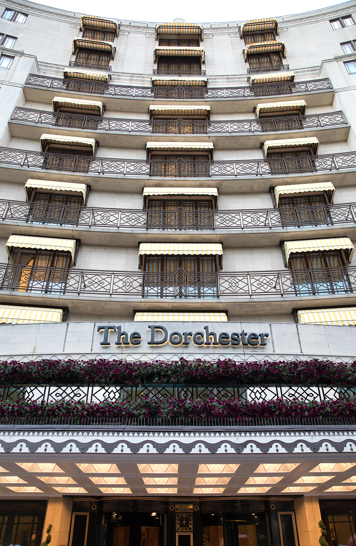 Art Deco Influence Image 6 1140X1748