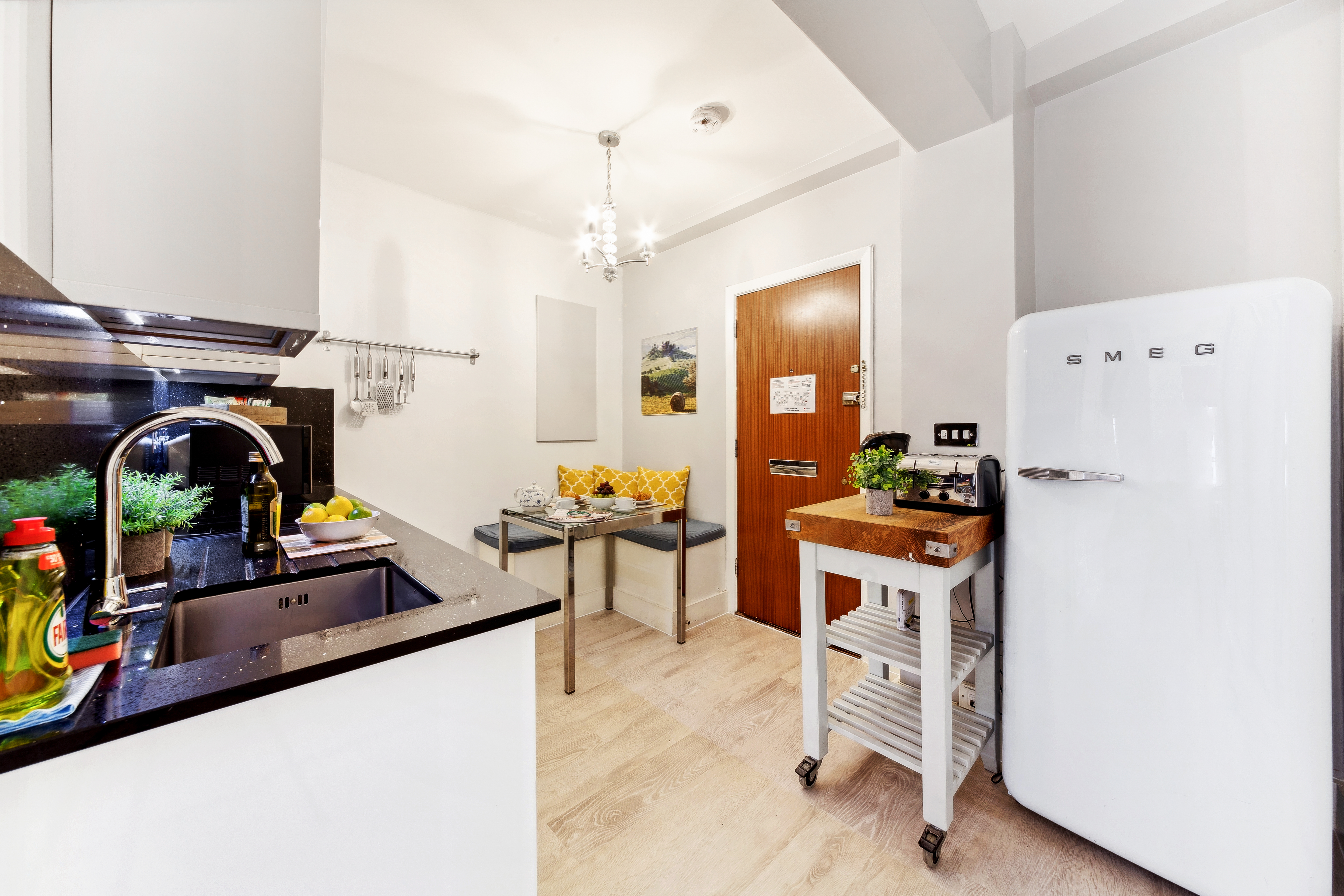 Apartment 115, Nell Gwynn House, Sloane Avenue, SW3 3AY 4 (1)