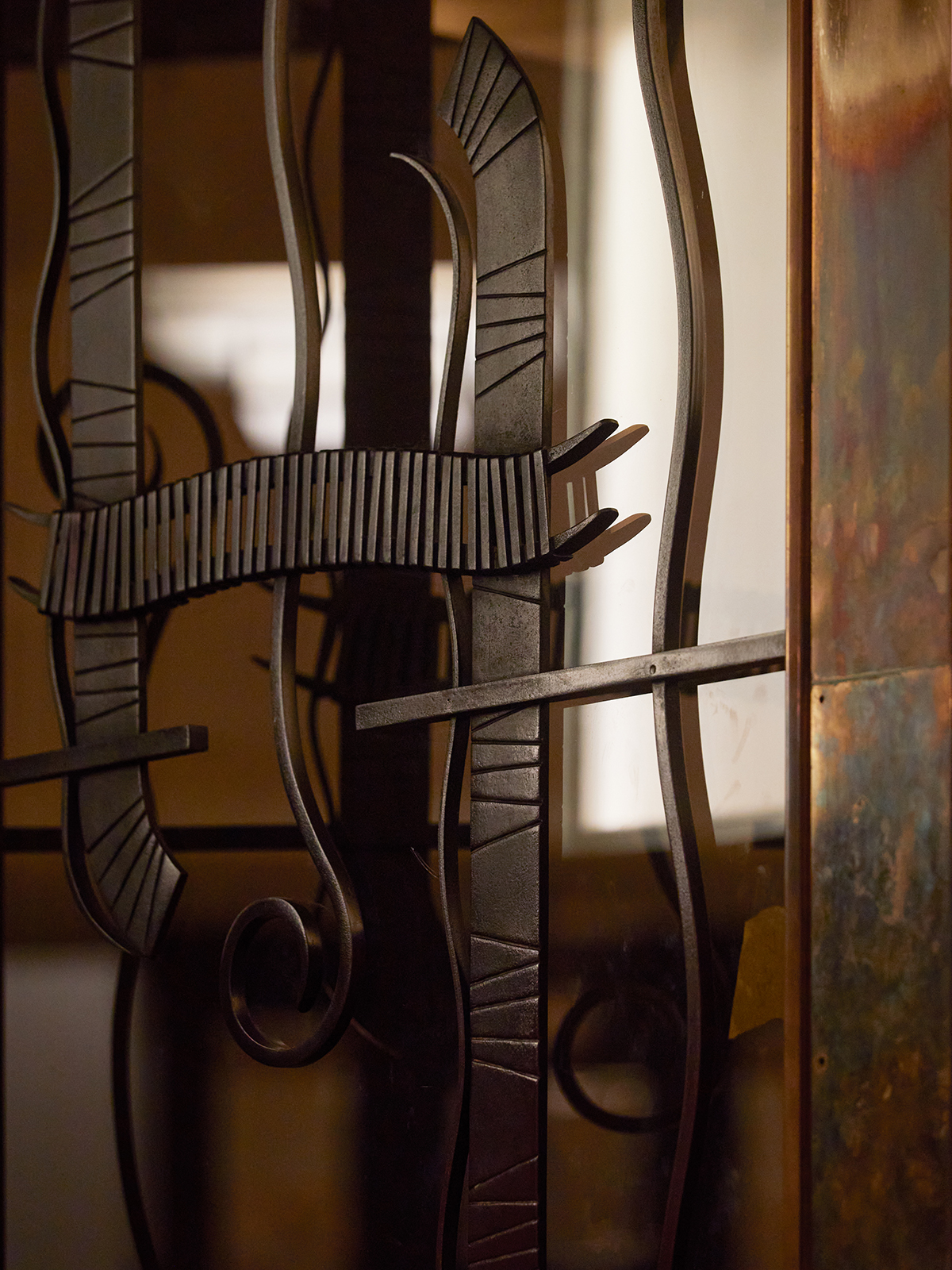 Describe In Detail Image 8 1200X1600px Psd