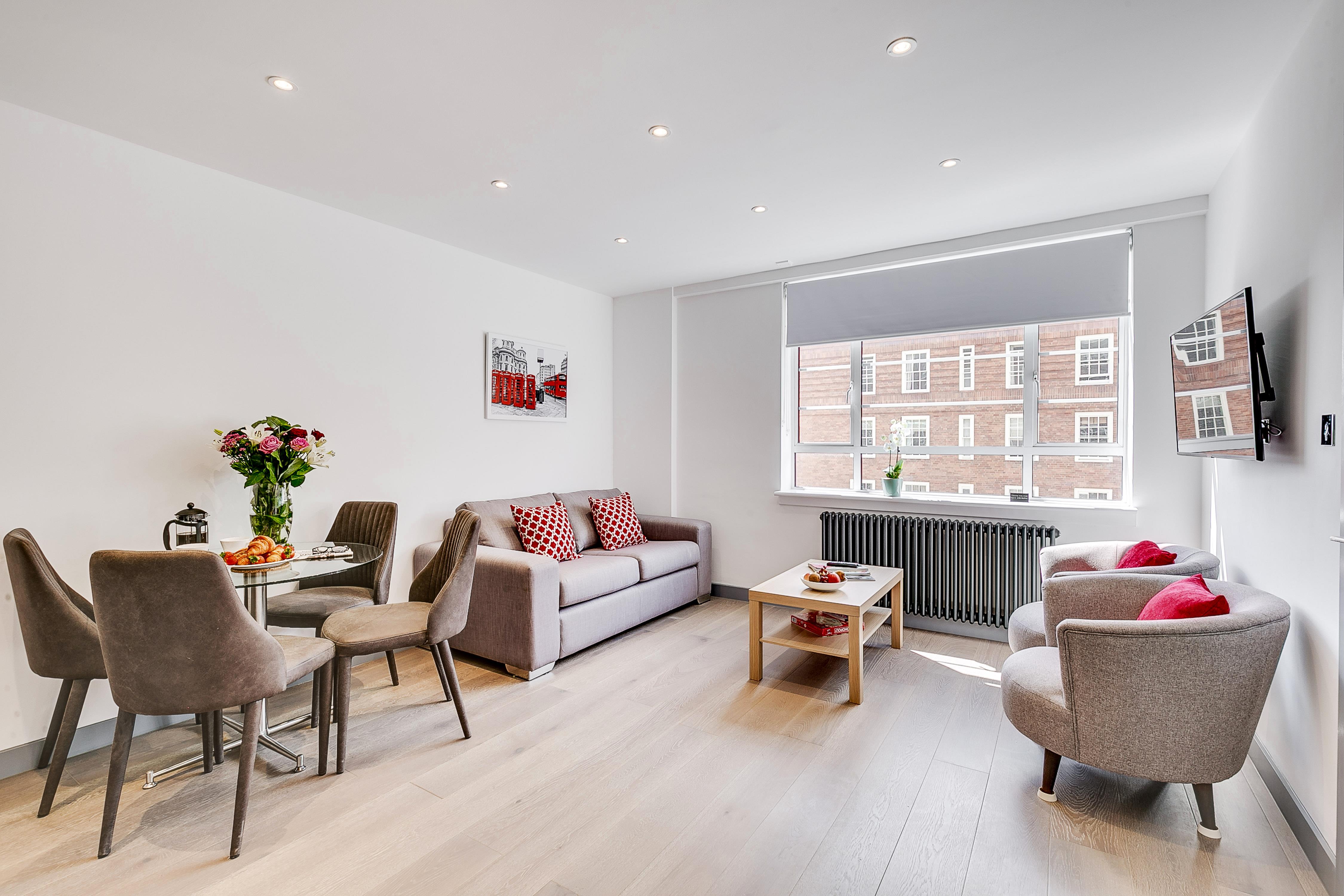 One Bedroom Apartment 511 - Sleeps